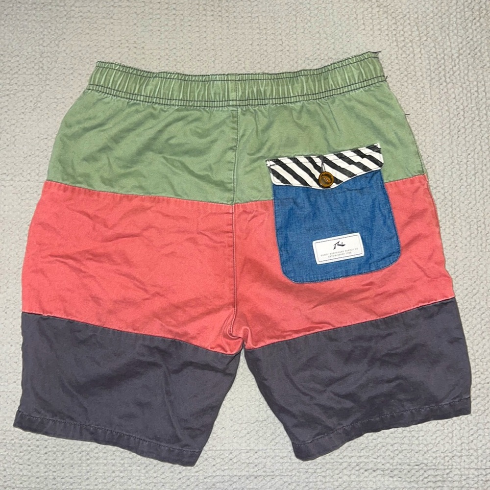 Draw string shorts - Picture 2 of 2